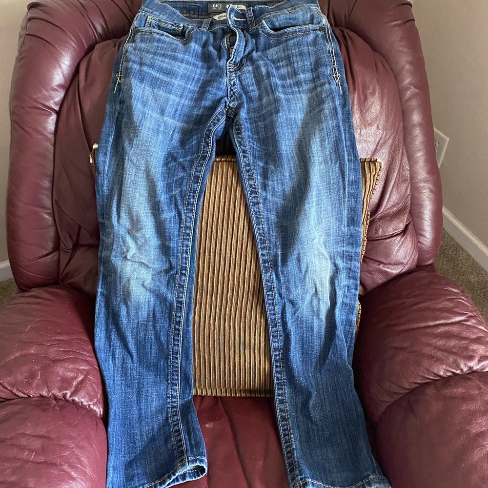 Men’s BKE buckle jeans